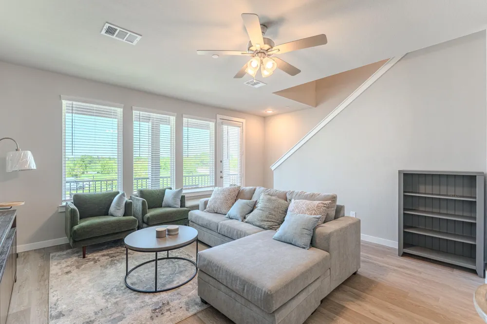 494 S Centro Circle #A Shenandoah, TX 77385