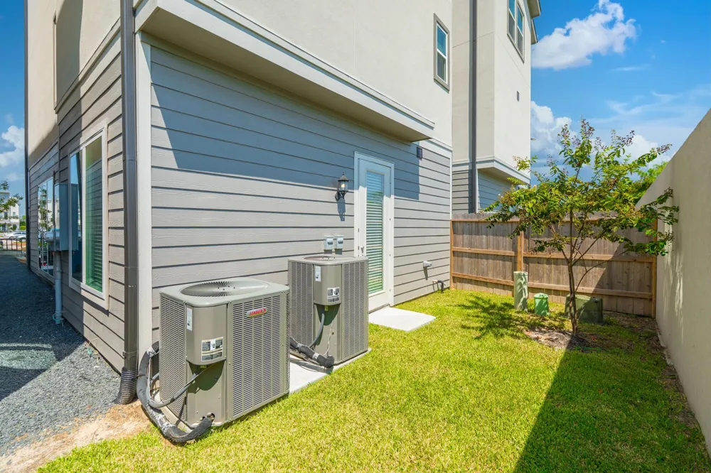 494 S Centro Circle #A Shenandoah, TX 77385