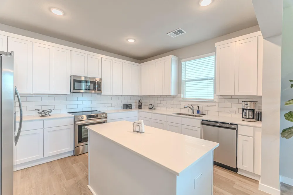 494 S Centro Circle #A Shenandoah, TX 77385