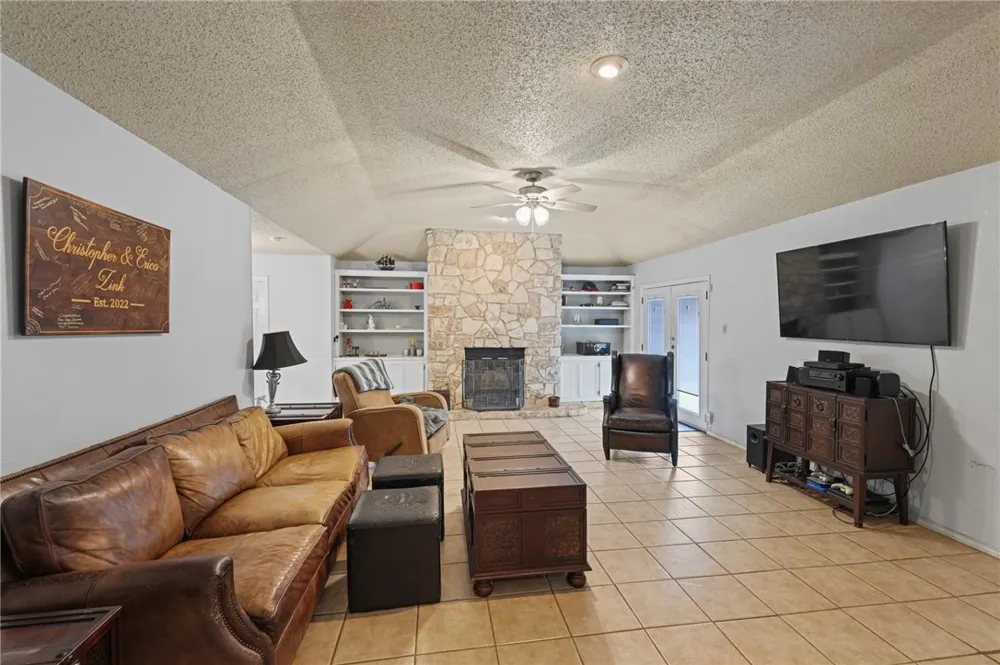 7218 Diamond Ridge Corpus Christi, TX 78413