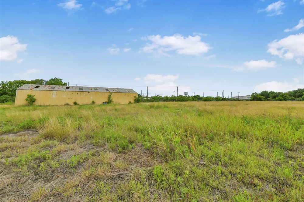 4011 Fm 2004 Road La Marque, TX 77568