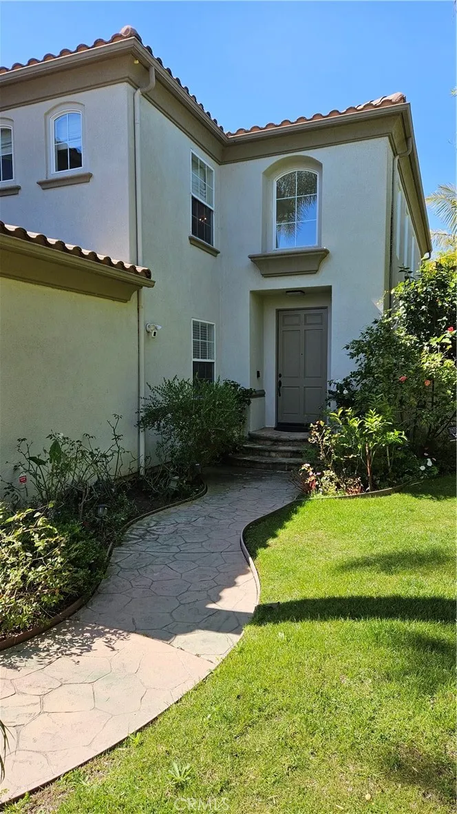7317 Dunbarton Los Angeles, CA 90045