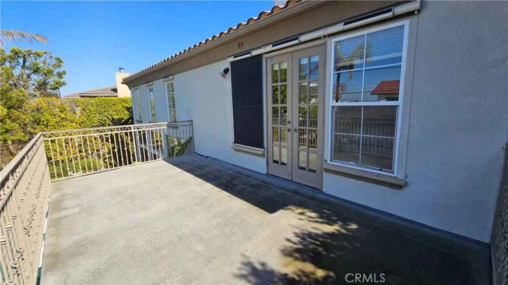 7317 Dunbarton Los Angeles, CA 90045