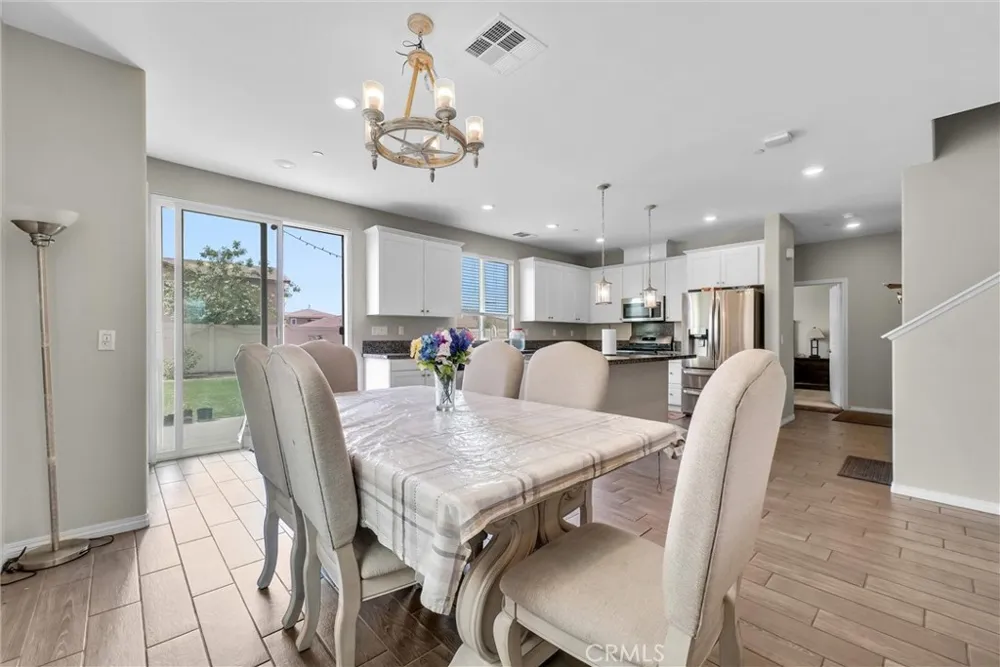 1059 Little Leaf Calimesa, CA 92320