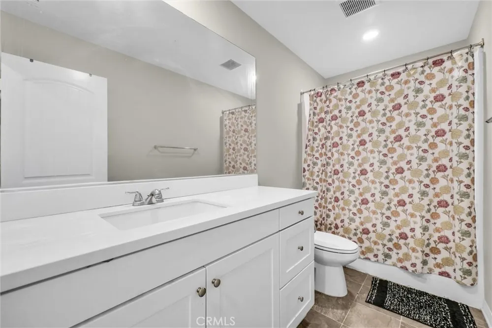 1059 Little Leaf Calimesa, CA 92320