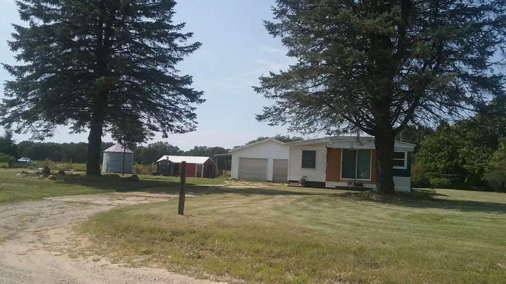 2841 Whites Bridge Belding City, MI 48809