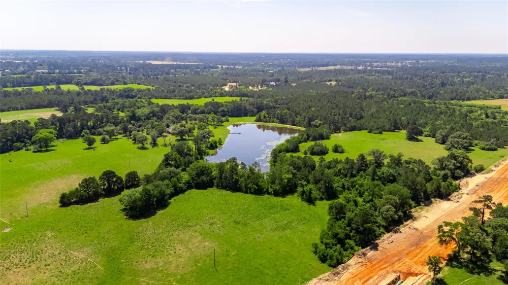 Cr 306 Navasota, TX 77868