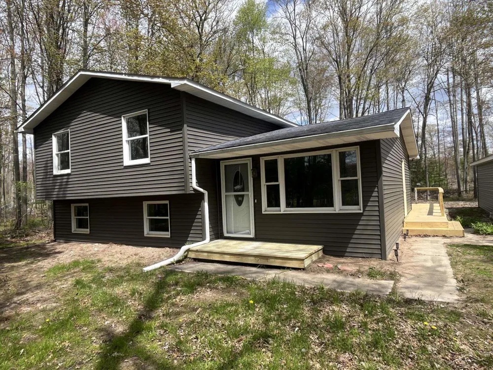 219 S Nine Mile Road Lee Township, MI 48640