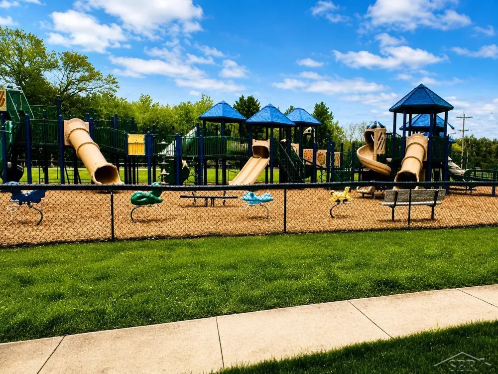 219 S Nine Mile Road Lee Township, MI 48640