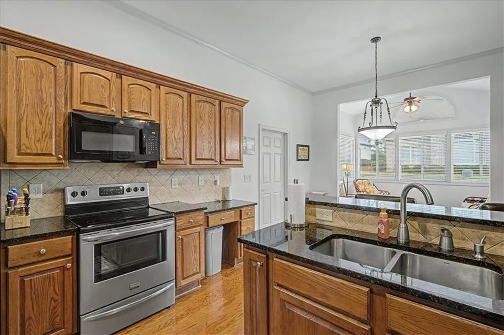 526 Mount Park Drive Powder Springs, GA 30127