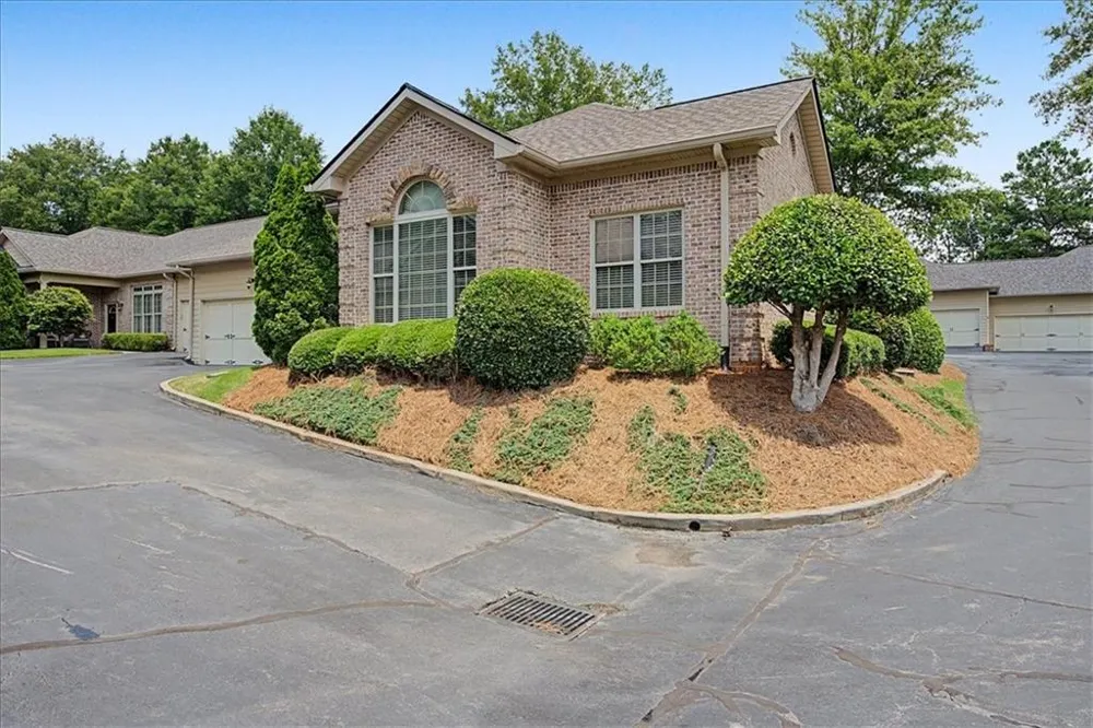 526 Mount Park Drive Powder Springs, GA 30127
