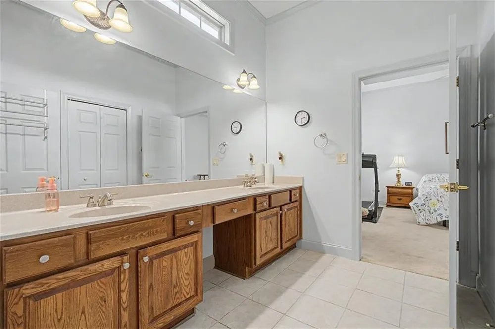526 Mount Park Drive Powder Springs, GA 30127