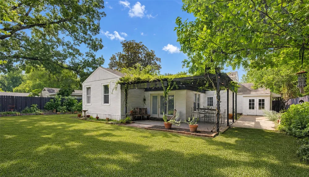 428 Albany Avenue Shreveport, LA 71105