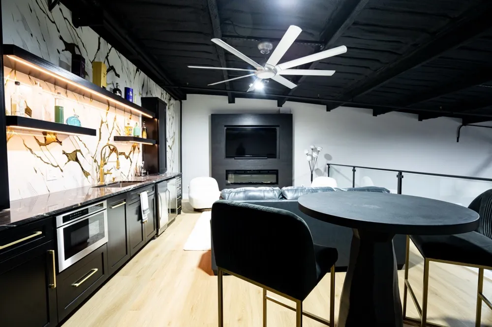 753 S Railroad Street #202A Lewisville, TX 75057