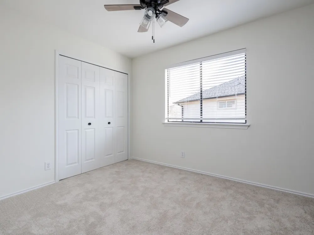 1805 White Oak Cove Round Rock, TX 78681