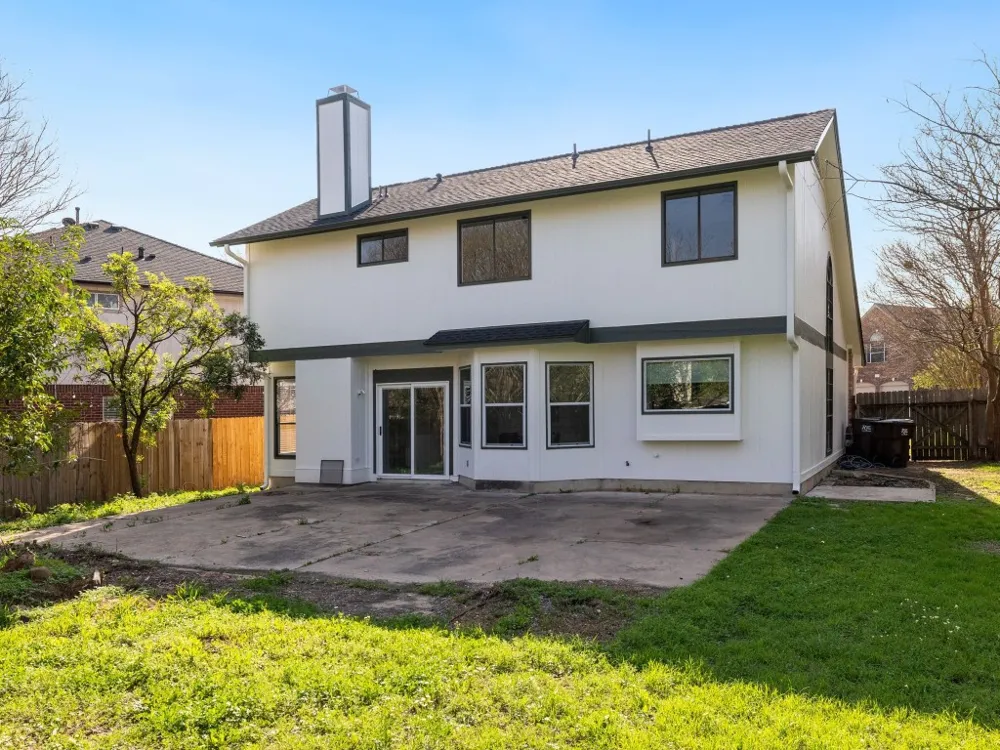 1805 White Oak Cove Round Rock, TX 78681