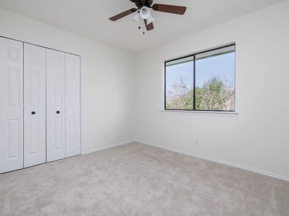 1805 White Oak Cove Round Rock, TX 78681