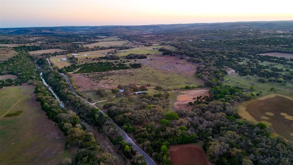 1294 Crabapple Road Blanco, TX 78606