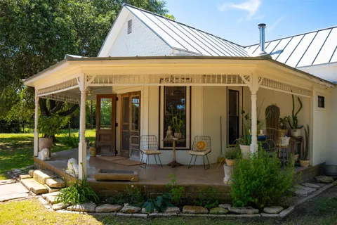 1294 Crabapple Road