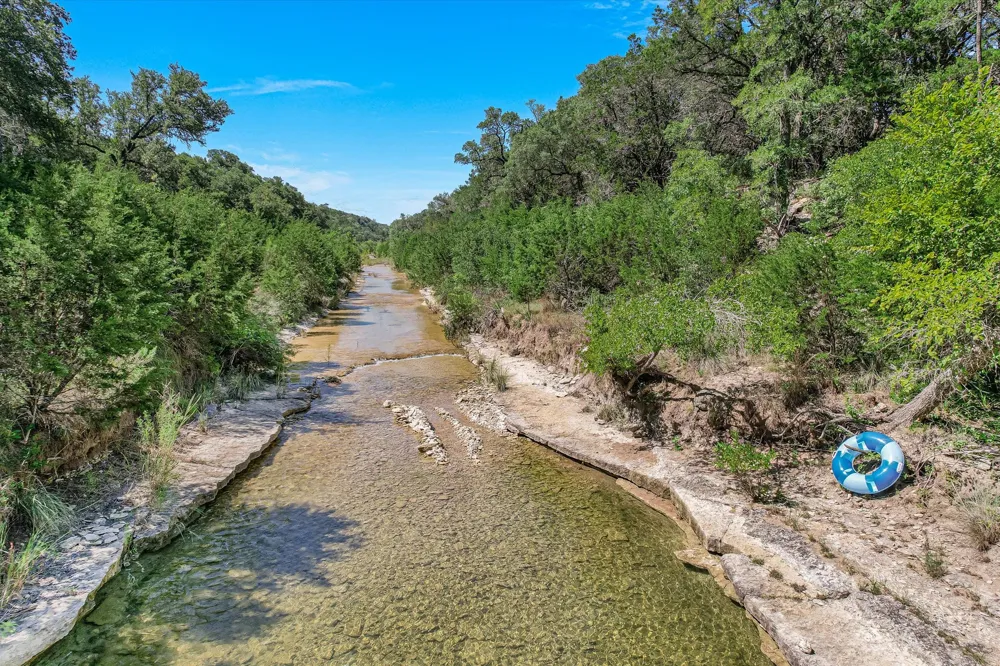 1294 Crabapple Road Blanco, TX 78606