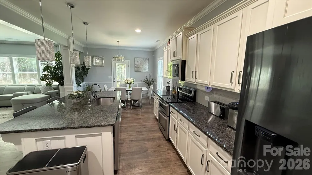 332 Wyndham Forest Circle Midland, NC 28107
