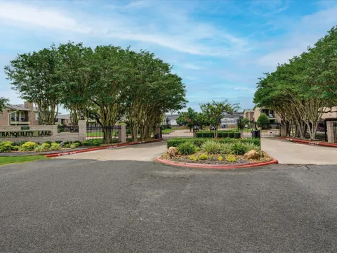 18800 Egret Bay Boulevard #1605