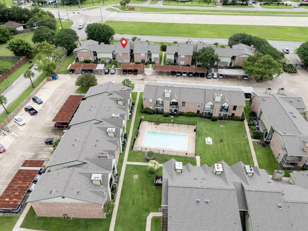 18800 Egret Bay Boulevard #1605 Webster, TX 77058