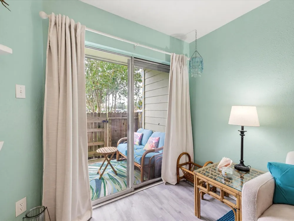 18800 Egret Bay Boulevard #1605 Webster, TX 77058