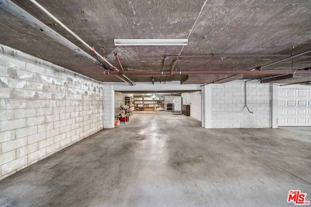 527 W Harvard Street #4 Glendale, CA 91204