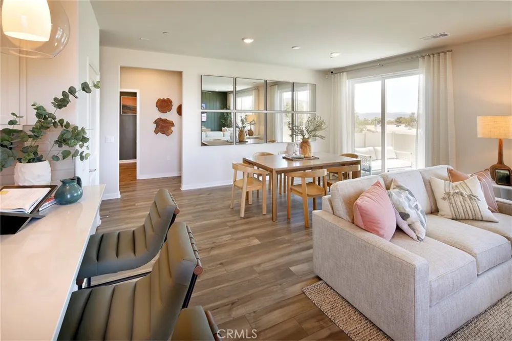 36137 Domingo Avenue #2002 Murrieta, CA 92563