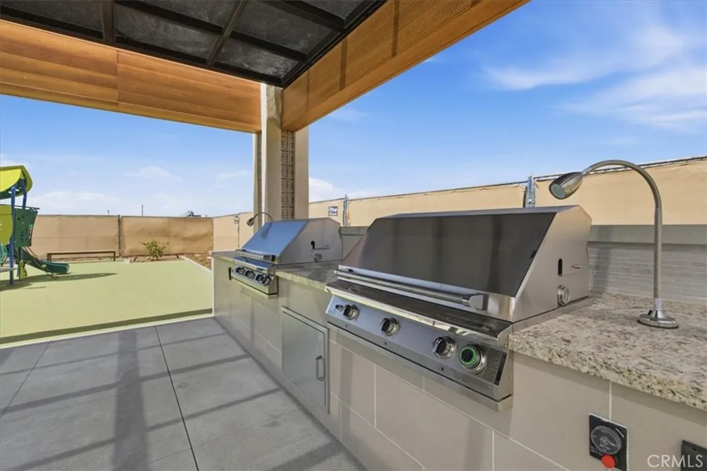 36137 Domingo Avenue #2002 Murrieta, CA 92563