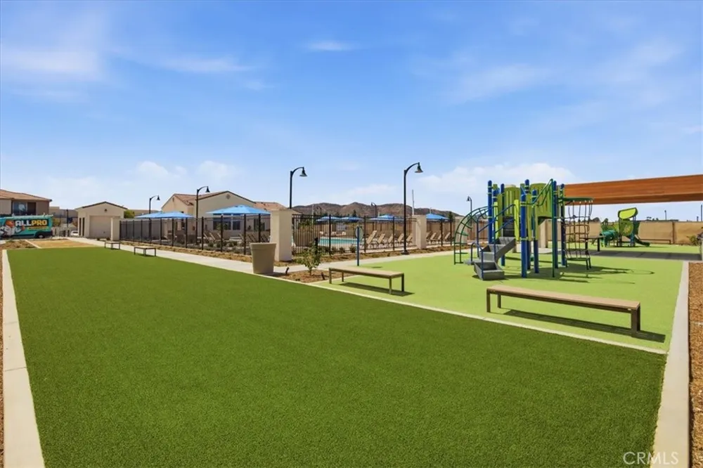 36137 Domingo Avenue #2002 Murrieta, CA 92563