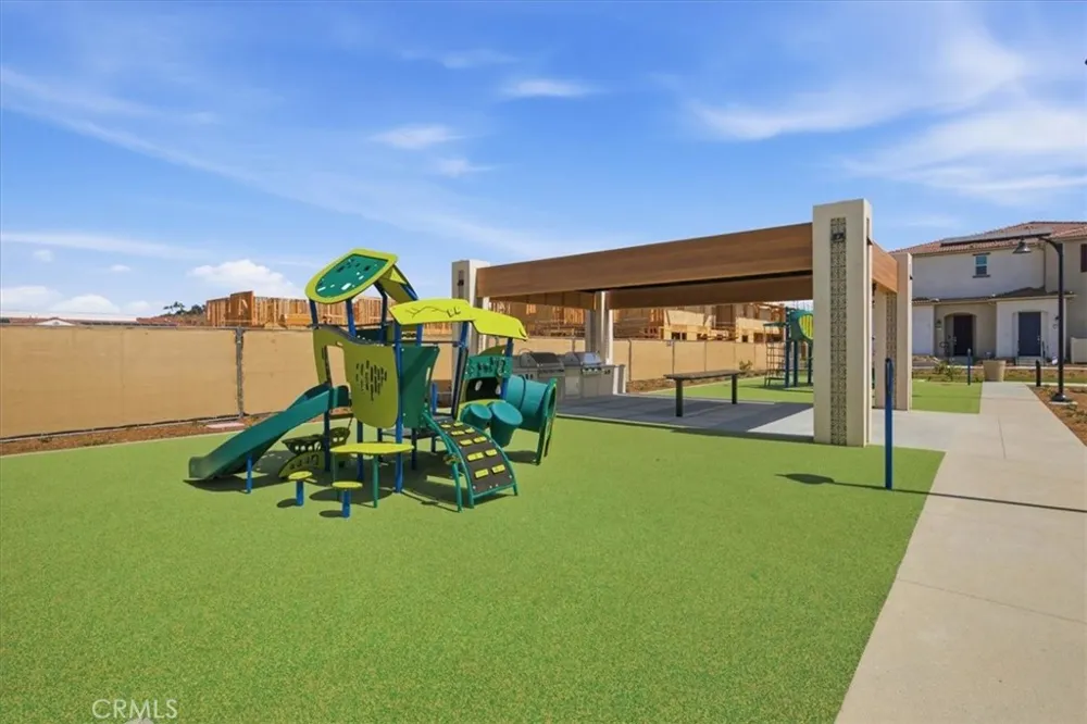 36137 Domingo Avenue #2002 Murrieta, CA 92563