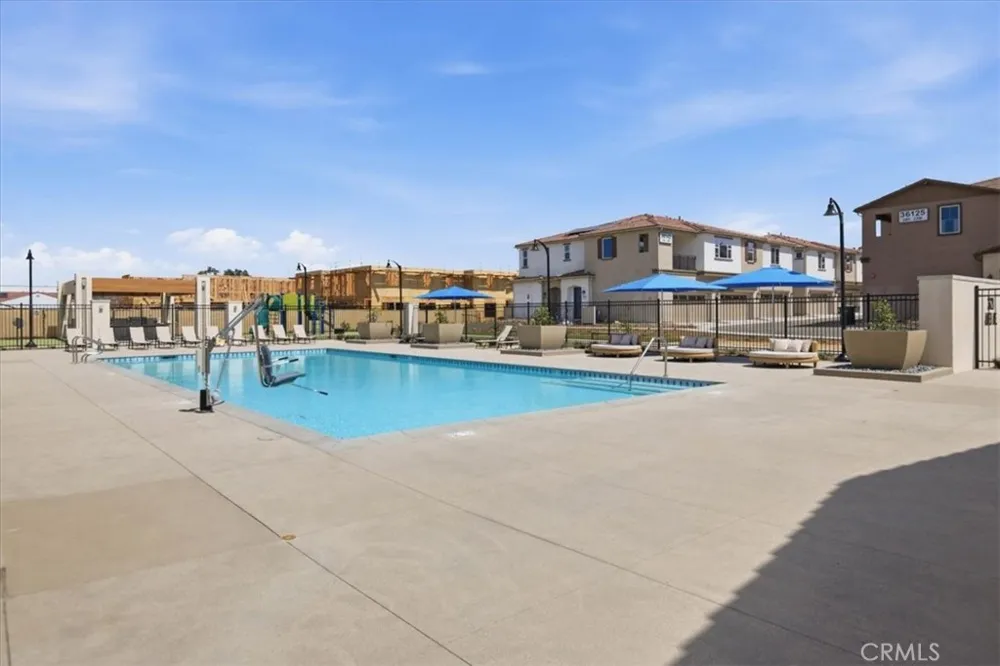 36137 Domingo Avenue #2002 Murrieta, CA 92563