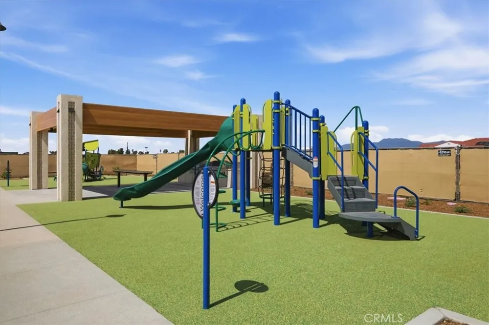36137 Domingo Avenue #2002 Murrieta, CA 92563