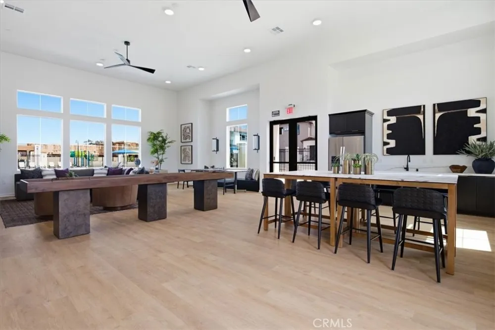 36137 Domingo Avenue #2002 Murrieta, CA 92563