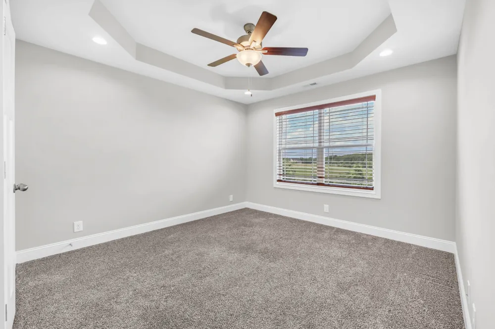4018 Cooper Creek Rd Woodlawn, TN 37191