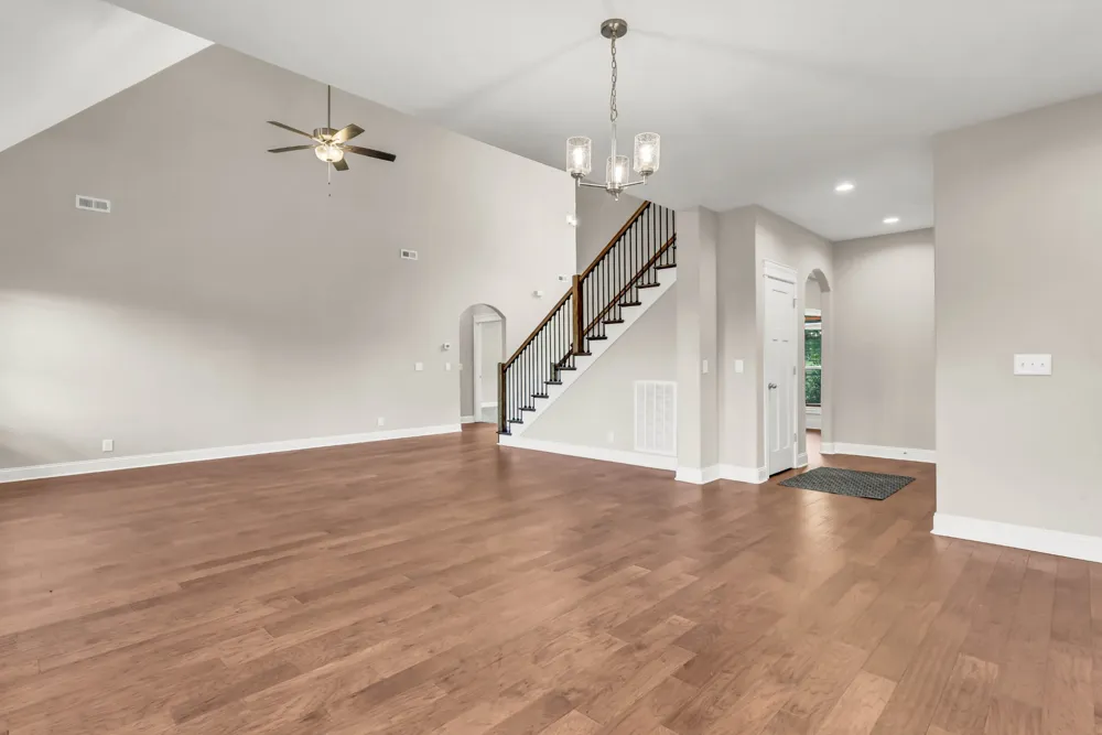 4018 Cooper Creek Rd Woodlawn, TN 37191