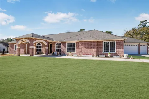 33519 Hillside Drive