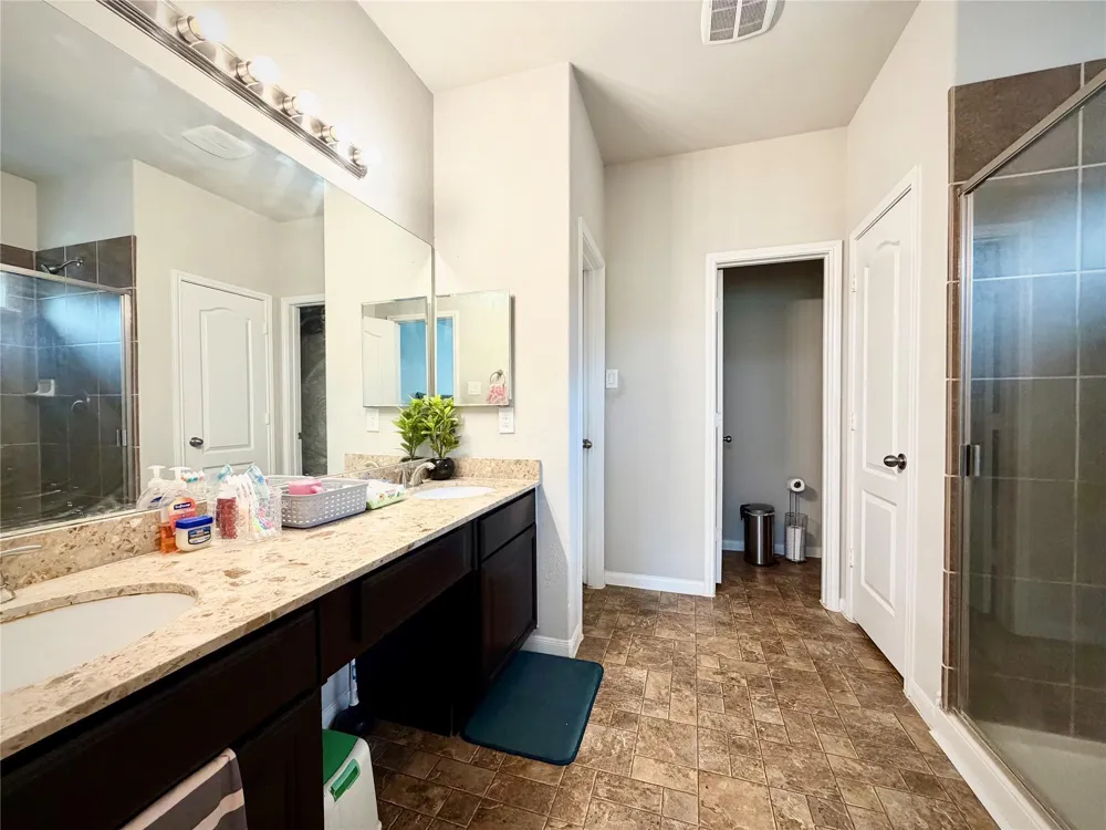310 Gulf Winds Drive Bacliff, TX 77518