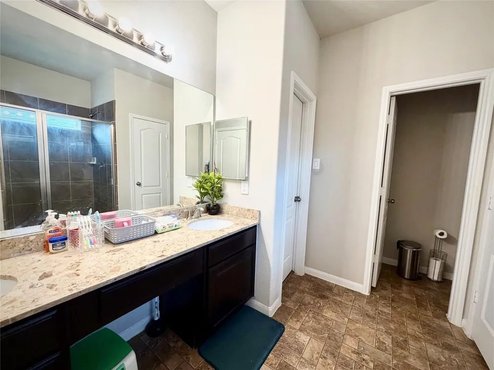 310 Gulf Winds Drive Bacliff, TX 77518