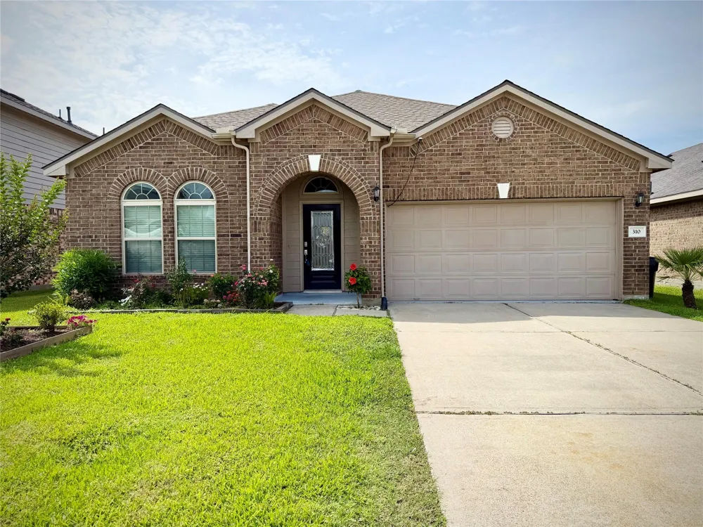 310 Gulf Winds Drive Bacliff, TX 77518