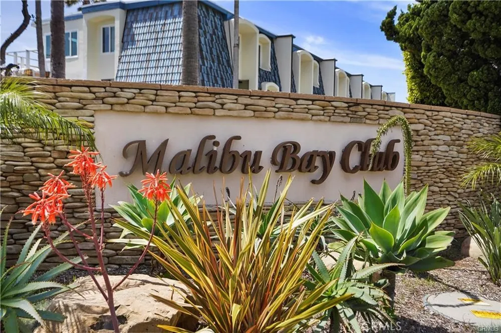 11940 Oceanaire Lane Malibu, CA 90265
