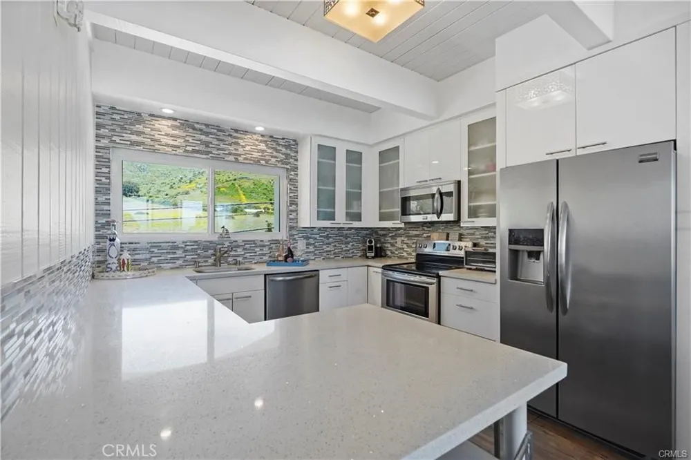 11940 Oceanaire Lane Malibu, CA 90265
