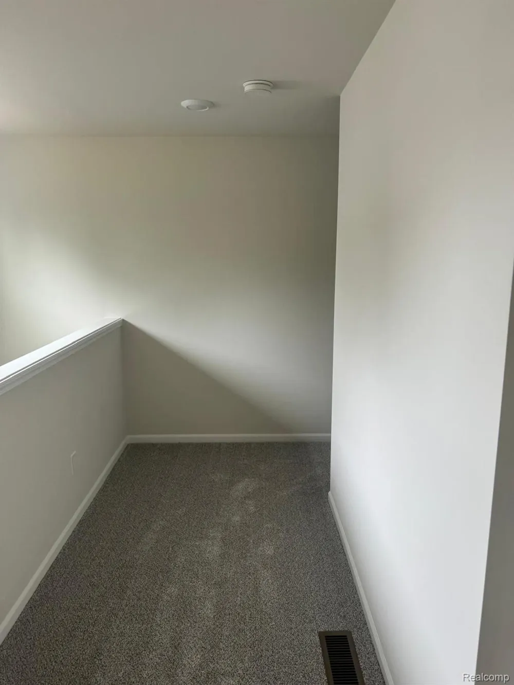 627 ADDISON CIRCLE Commerce Charter Township, MI 48390