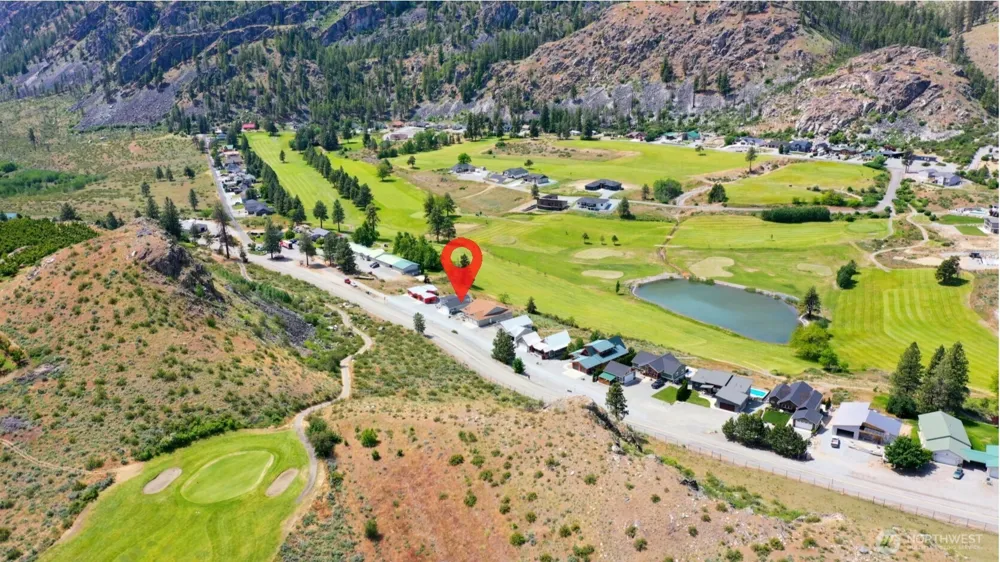 22 Frontage Road Pateros, WA 98846
