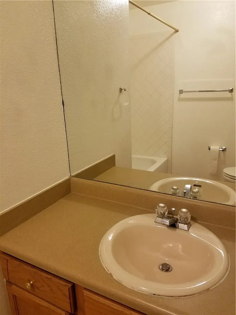 21635 Boggy Ford Road #A Lago Vista, TX 78645