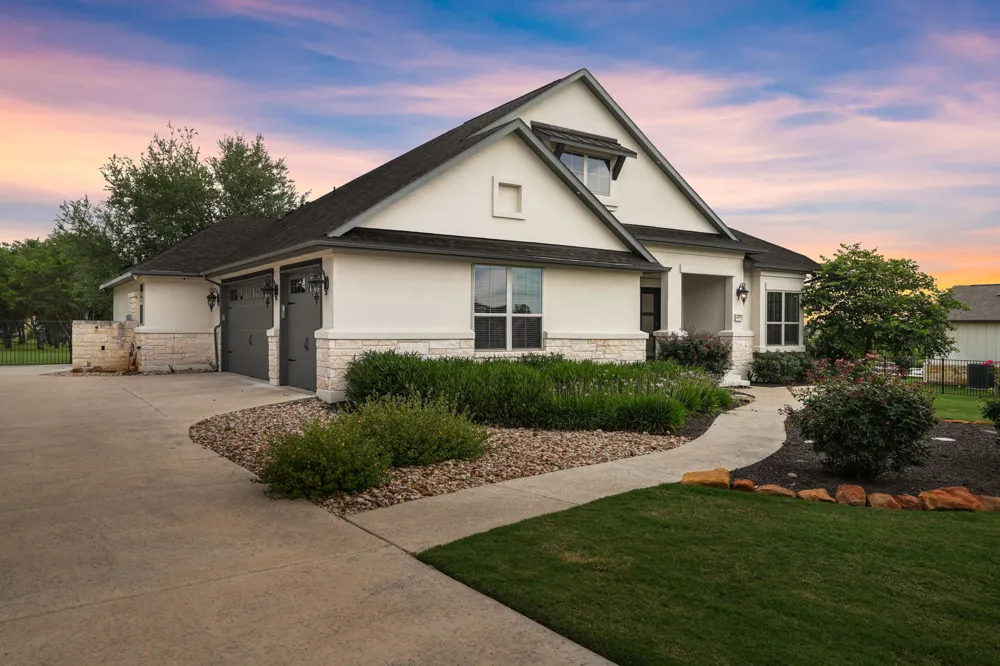408 Bold Sundown Liberty Hill, TX 78642