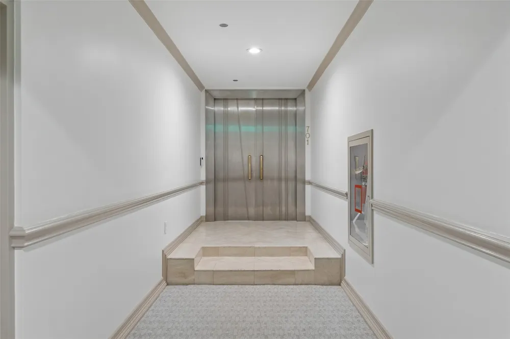 4500 Roland Avenue #701 Highland Park, TX 75219