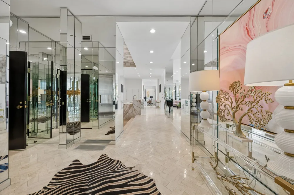 4500 Roland Avenue #701 Highland Park, TX 75219